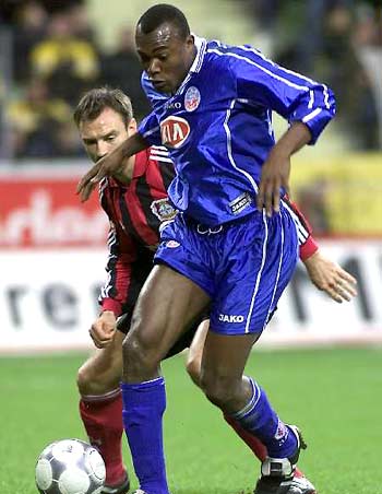 表现略显低 表现略显低